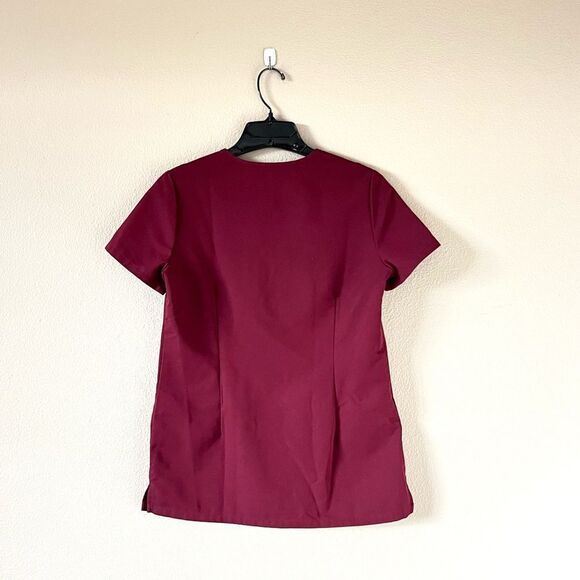 Figs Burgundy Scrub Top and Pants Set - XXS/XXSP - Picture 7 of 9